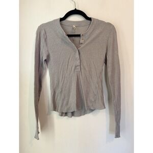 Free People Waffle Knit Top M Gray Snap Henley Long Sleeve Fitted